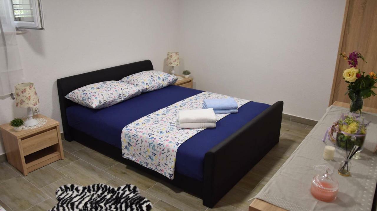 Apartman Kristina Lejlighed Split Eksteriør billede